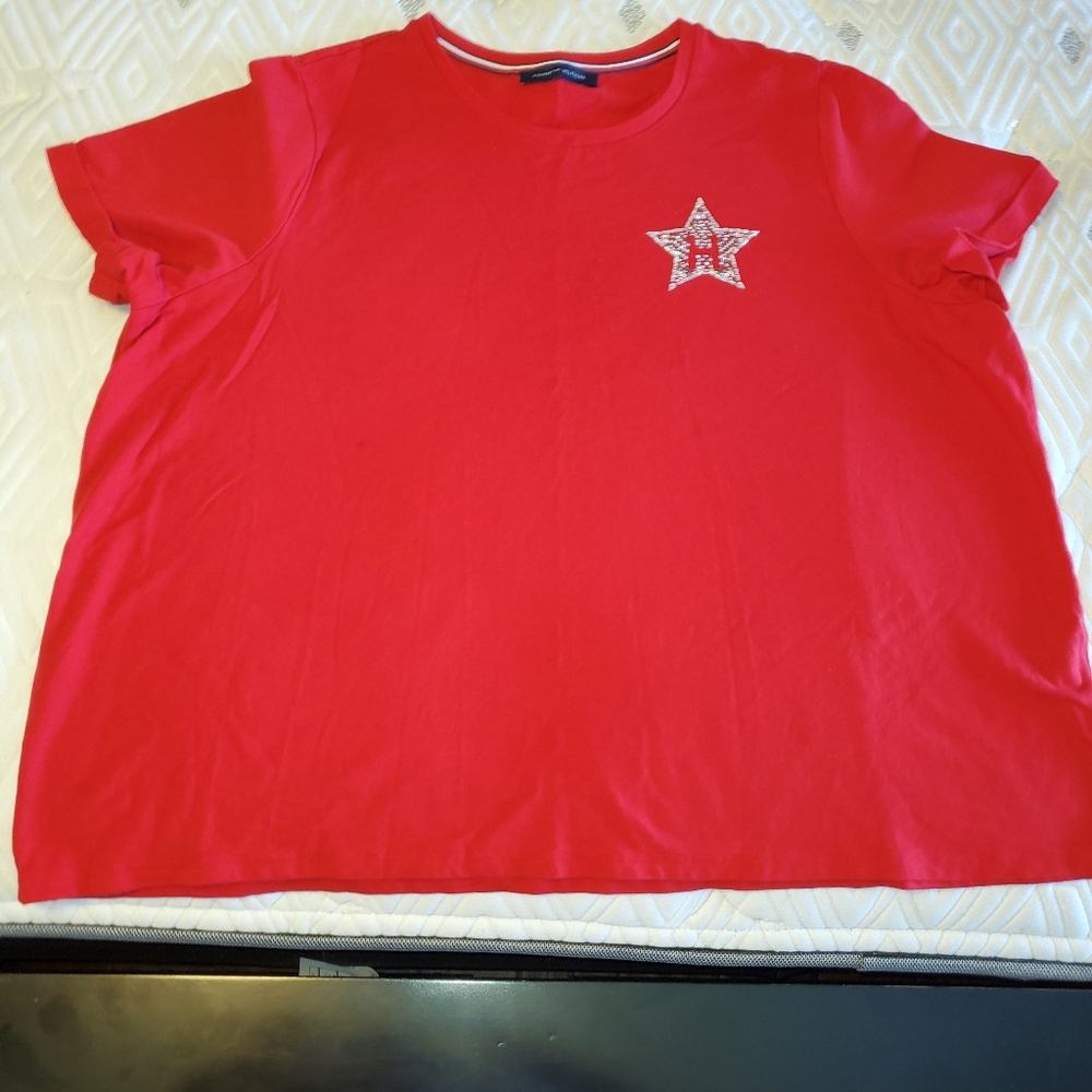 Tommy H tee shirt